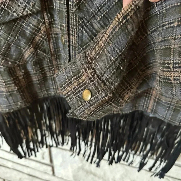 Kori Plus Fringe Button Up Western Cropped Plaid Flannel Jacket Women's XLarge - Picture 4 of 9